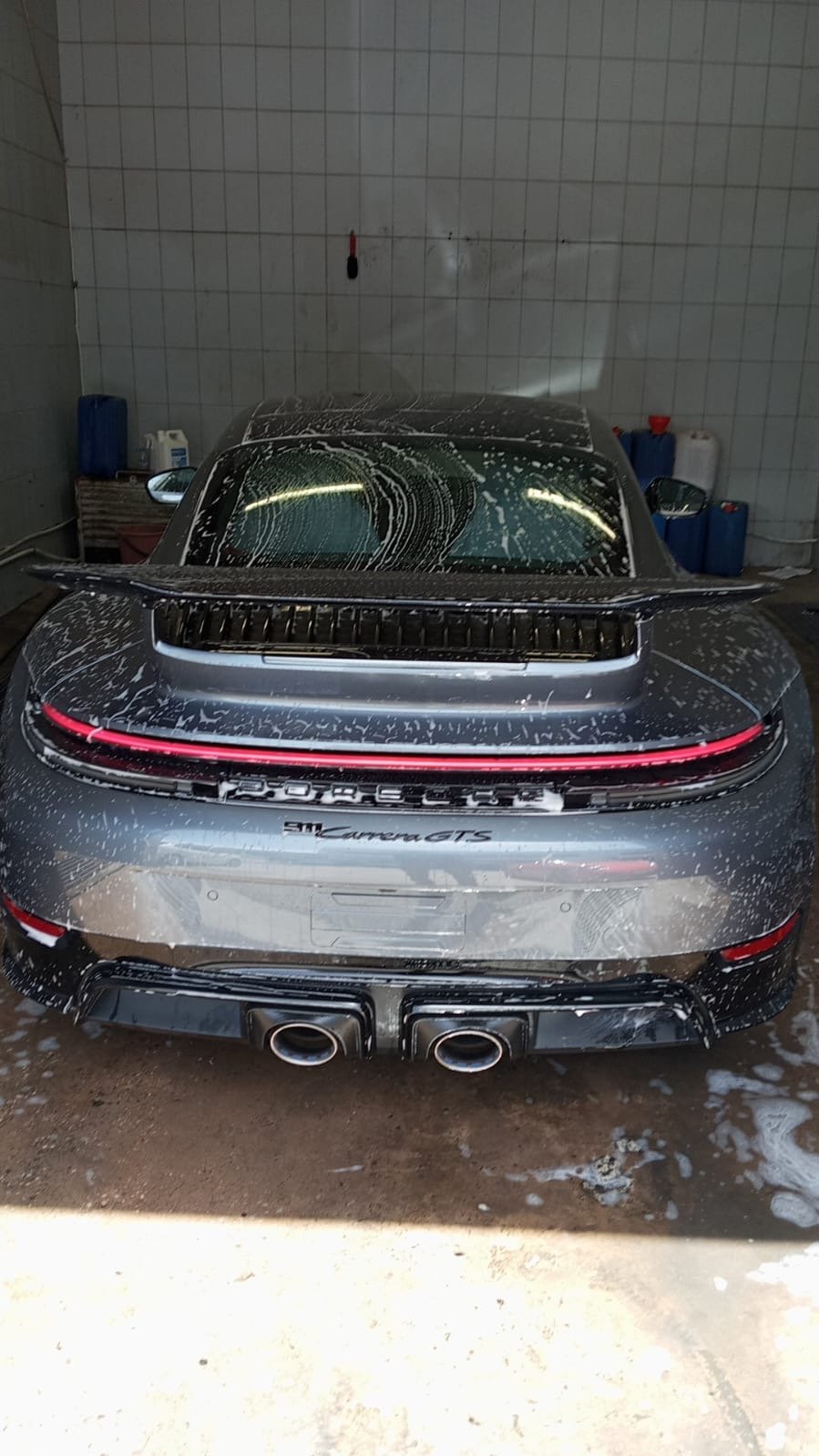 Porsche 911 Carrera GTS (2026)